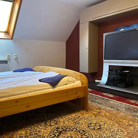 Casa de hóspedes Encián 3*